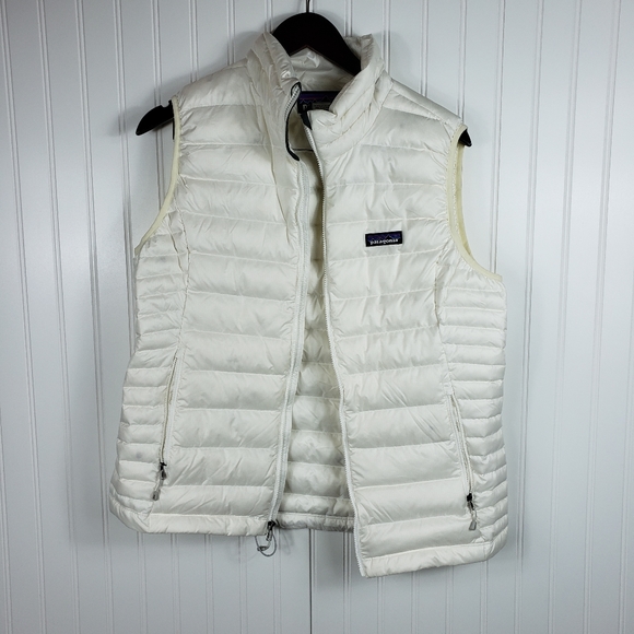 Patagonia Jackets & Blazers - 🔥 Womans PATAGONIA vest size large